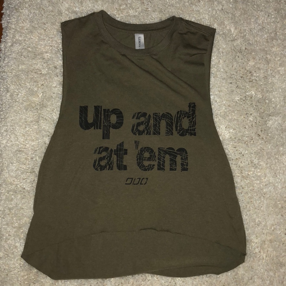 Green slightly wore tank top